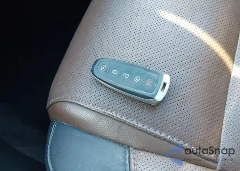 2015 Ford Explorer Limited z USA, uszkodzony, nr VIN 1FM5K8F84FGC00872